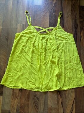 torrid Woman’s Neon Yellow Crisscross Spaghetti Strap Cami Size 0/L NWT